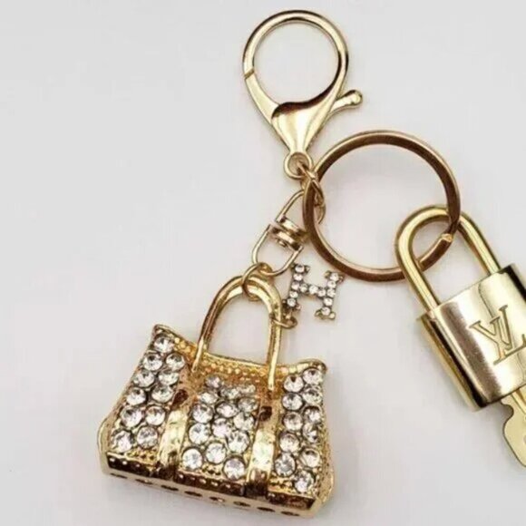 100% Auth Louis Vuitton Lock & Key with unbranded Bagcharm, Keycharm, Keychain - Picture 3 of 8